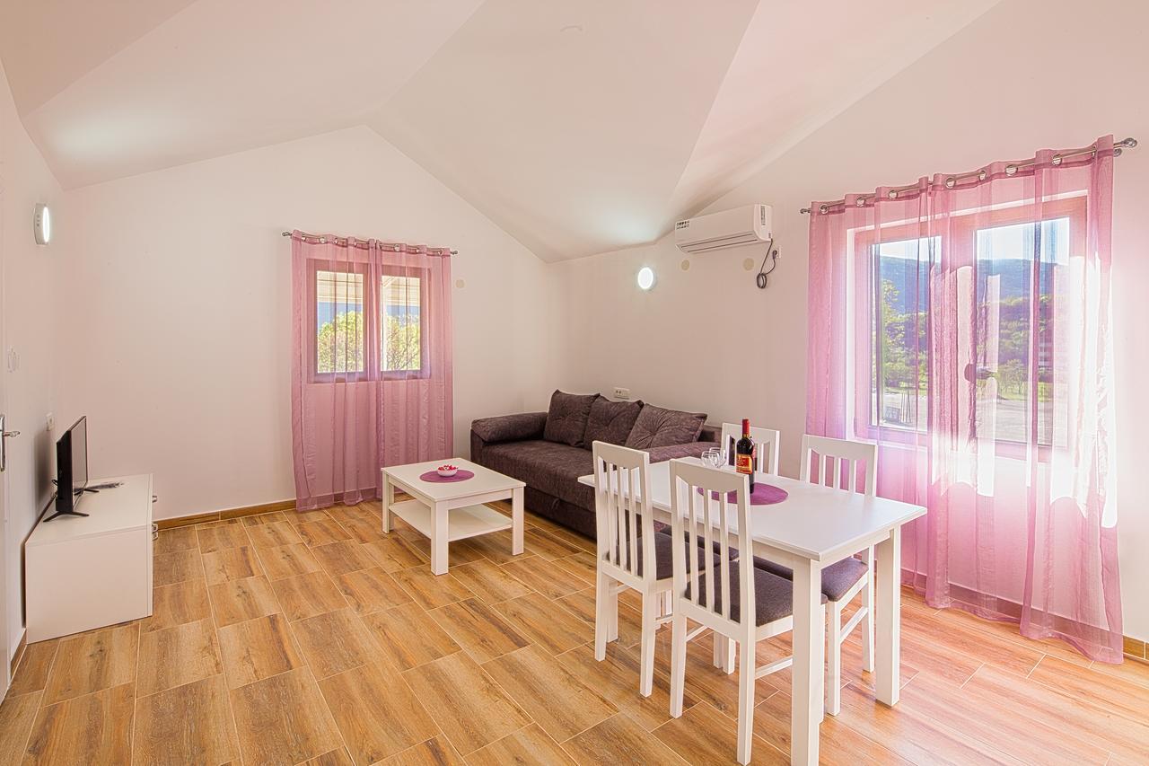 Beluga Apartamento Budva Exterior foto